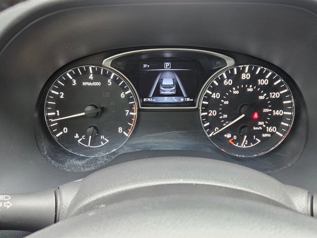 Used 2020 Nissan Pathfinder SV image 11