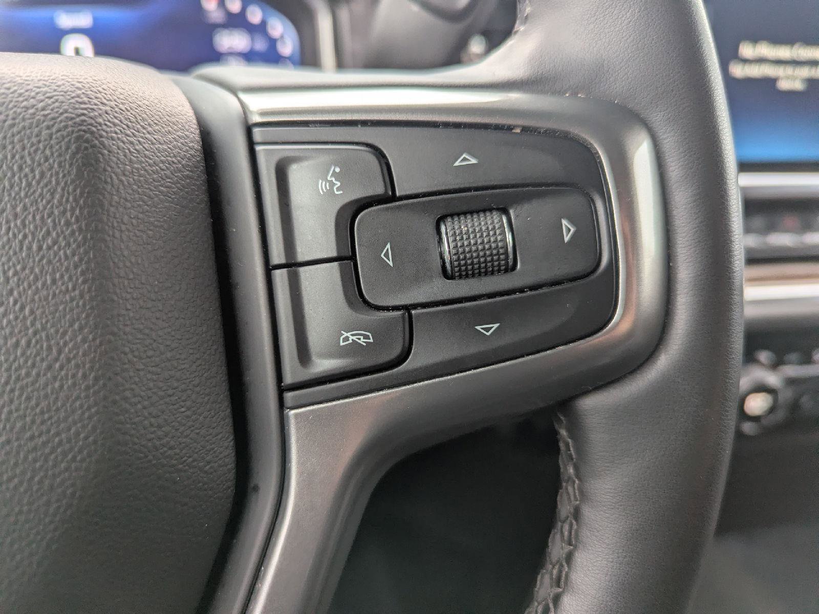 Used 2025 Chevrolet Silverado 1500 LT image 21