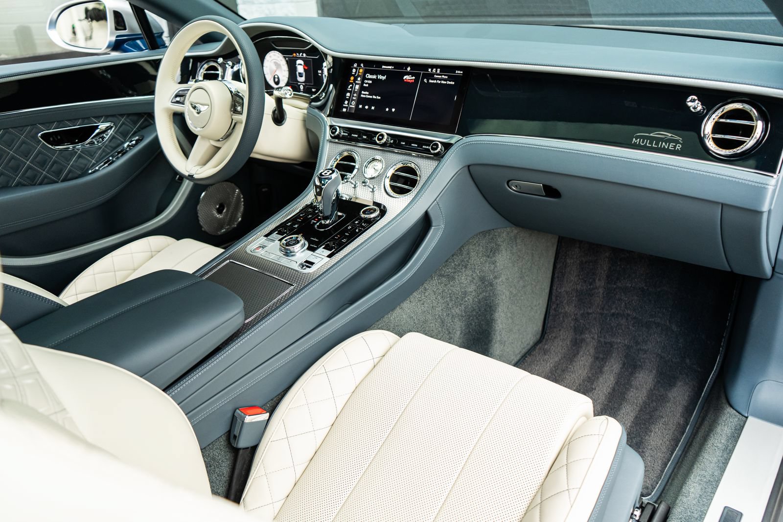 Certified 2023 Bentley Continental GT Mulliner AWD/4WD image 2