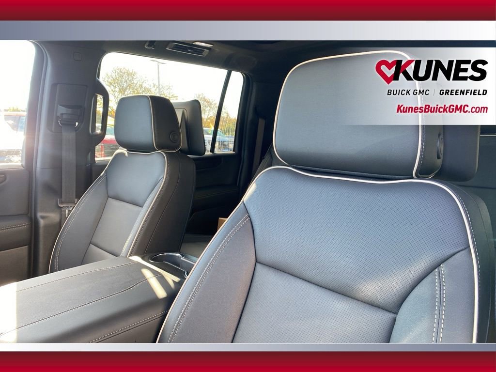 New 2026 GMC Yukon XL Elevation w/ Elevation Premium Package image 19