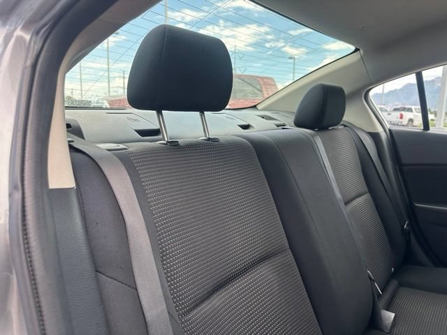 Used 2013 MAZDA MAZDA3 i SV w/ Convenience Pkg FWD image 28