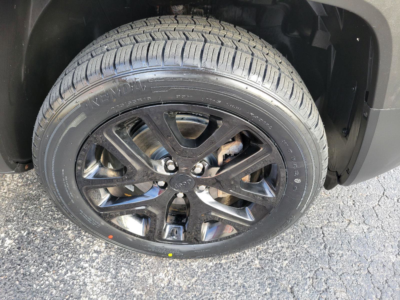 Used 2017 Jeep Renegade Altitude image 12