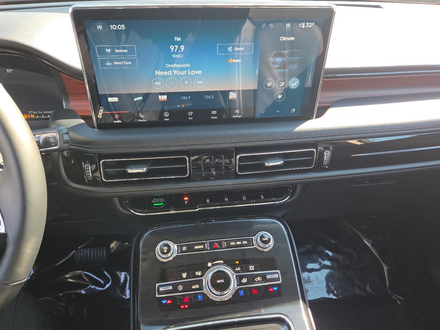 Used 2023 Lincoln Nautilus Reserve w/ Equipment Group 201A AWD/4WD image 25