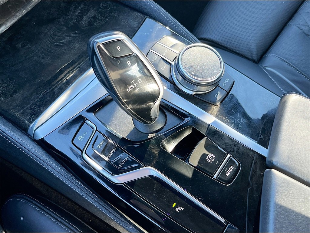 Used 2023 BMW 540i w/ M Sport Package image 17