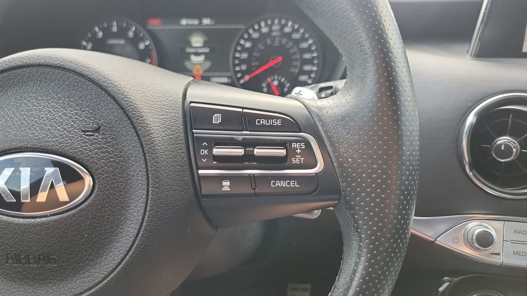 Used 2020 Kia Stinger GT2 RWD image 21
