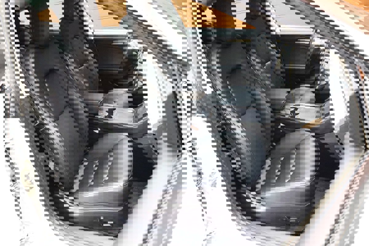 Used 2023 Tesla Model 3 Standard Range image 58