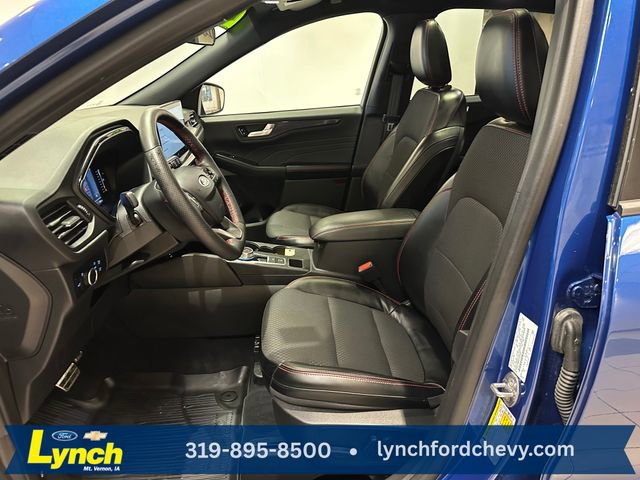 Used 2023 Ford Escape ST-Line w/ Tech Pack #1 AWD/4WD image 7