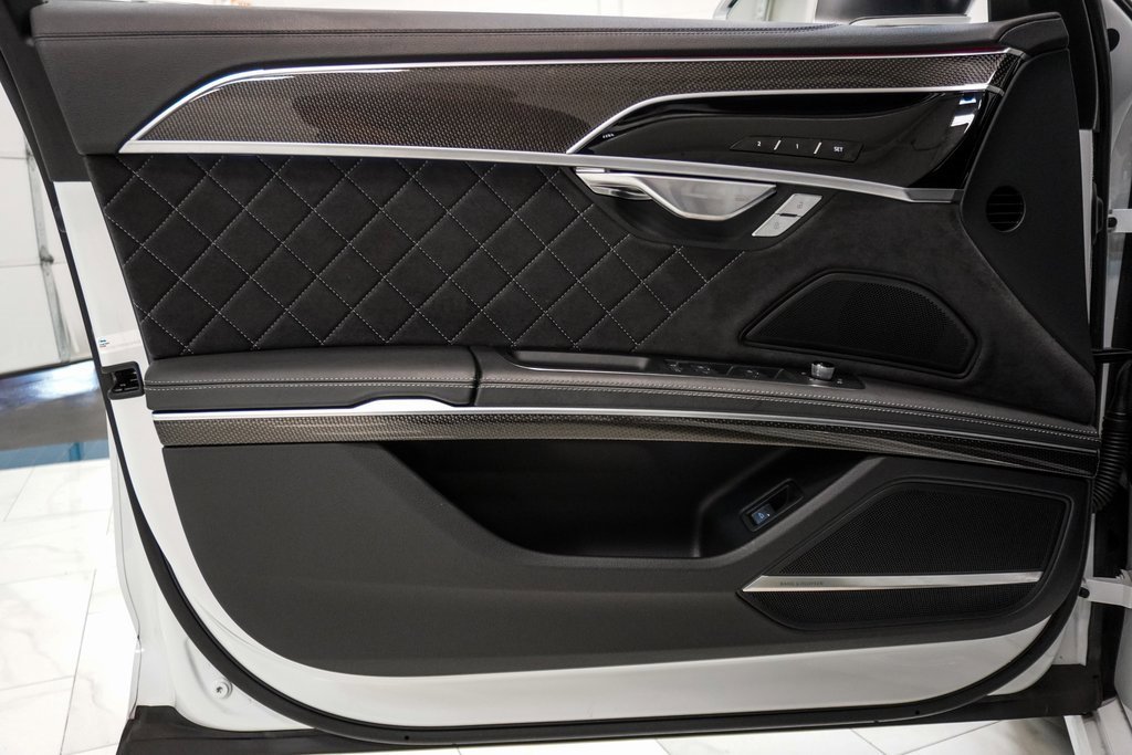 Used 2023 Audi S8 image 42