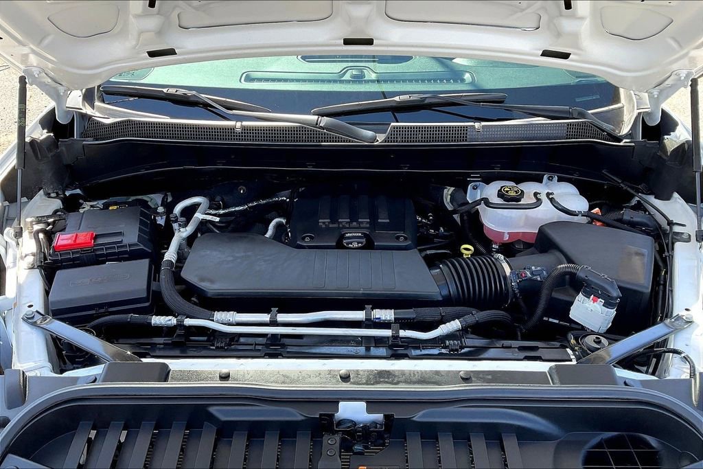 Used 2022 Chevrolet Silverado 1500 Custom Trail Boss w/ LPO, Dark Essentials Package image 9