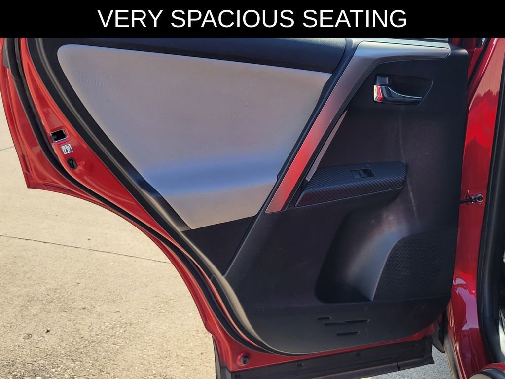 Used 2015 Toyota RAV4 XLE image 13