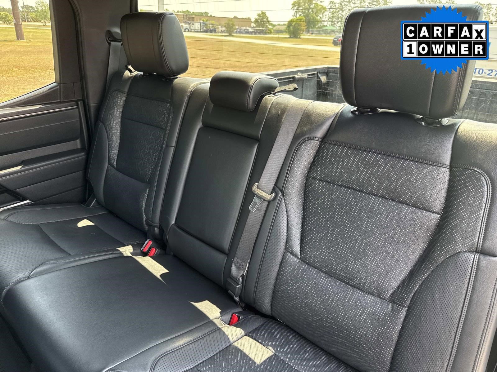 Used 2025 Toyota Tundra Limited AWD/4WD image 17