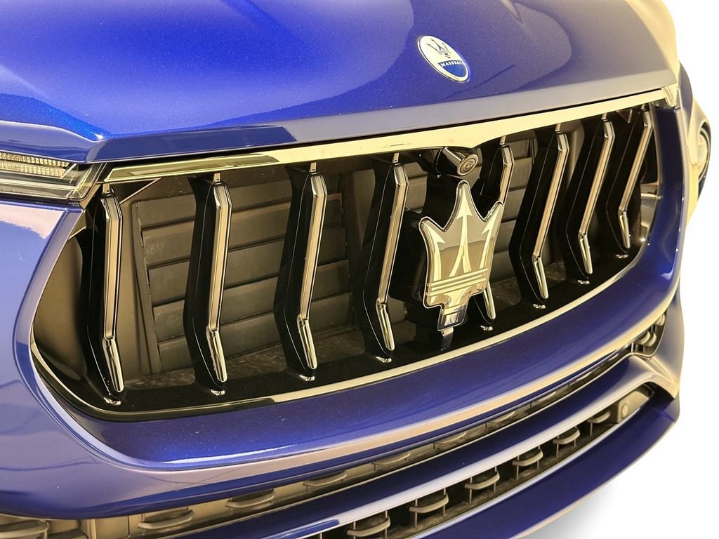 Used 2024 Maserati Levante GT Ultima AWD/4WD image 10