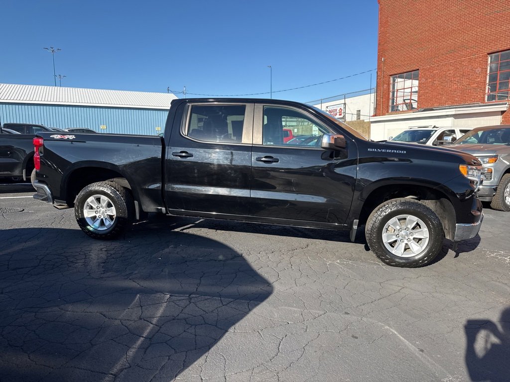 Used 2023 Chevrolet Silverado 1500 LT w/ Protection Package image 8