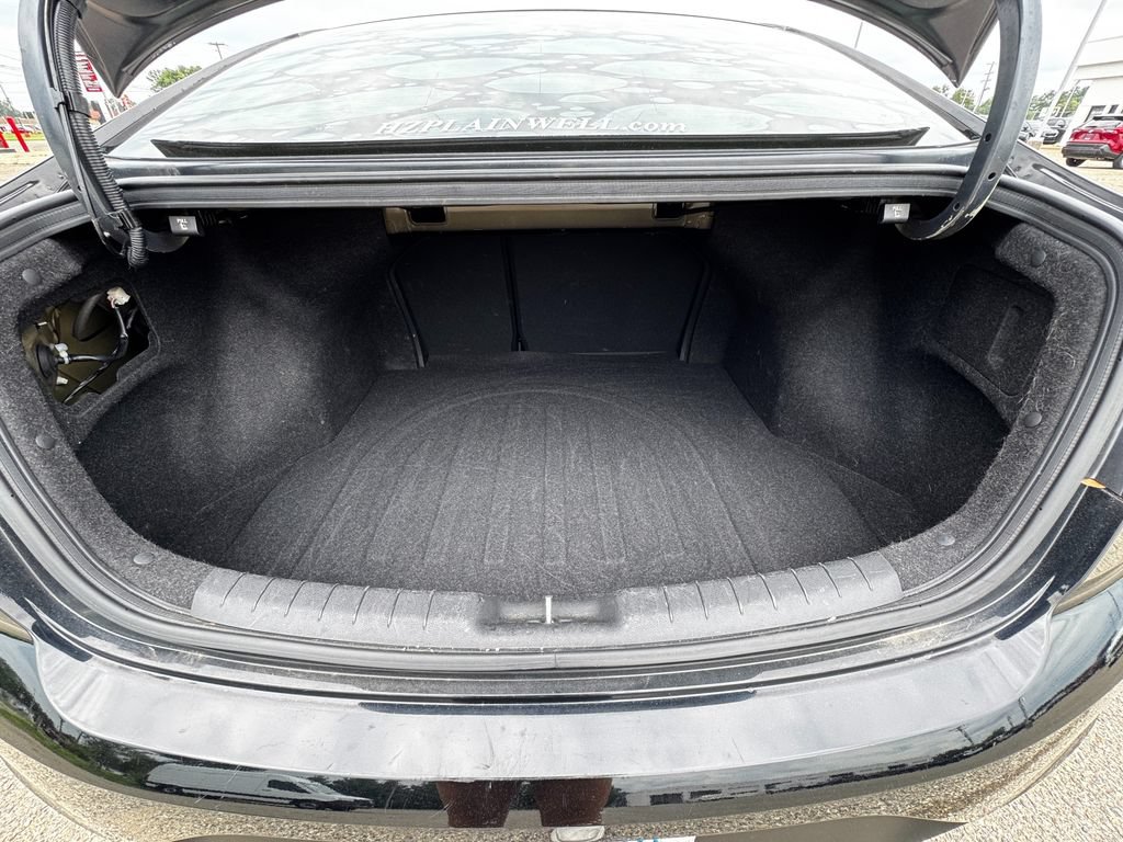 Used 2019 Hyundai Elantra SE FWD image 22