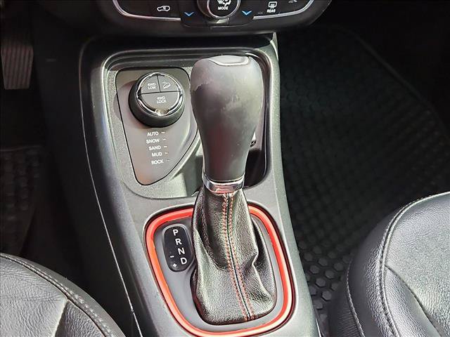 Used 2019 Jeep Compass Trailhawk AWD/4WD image 9