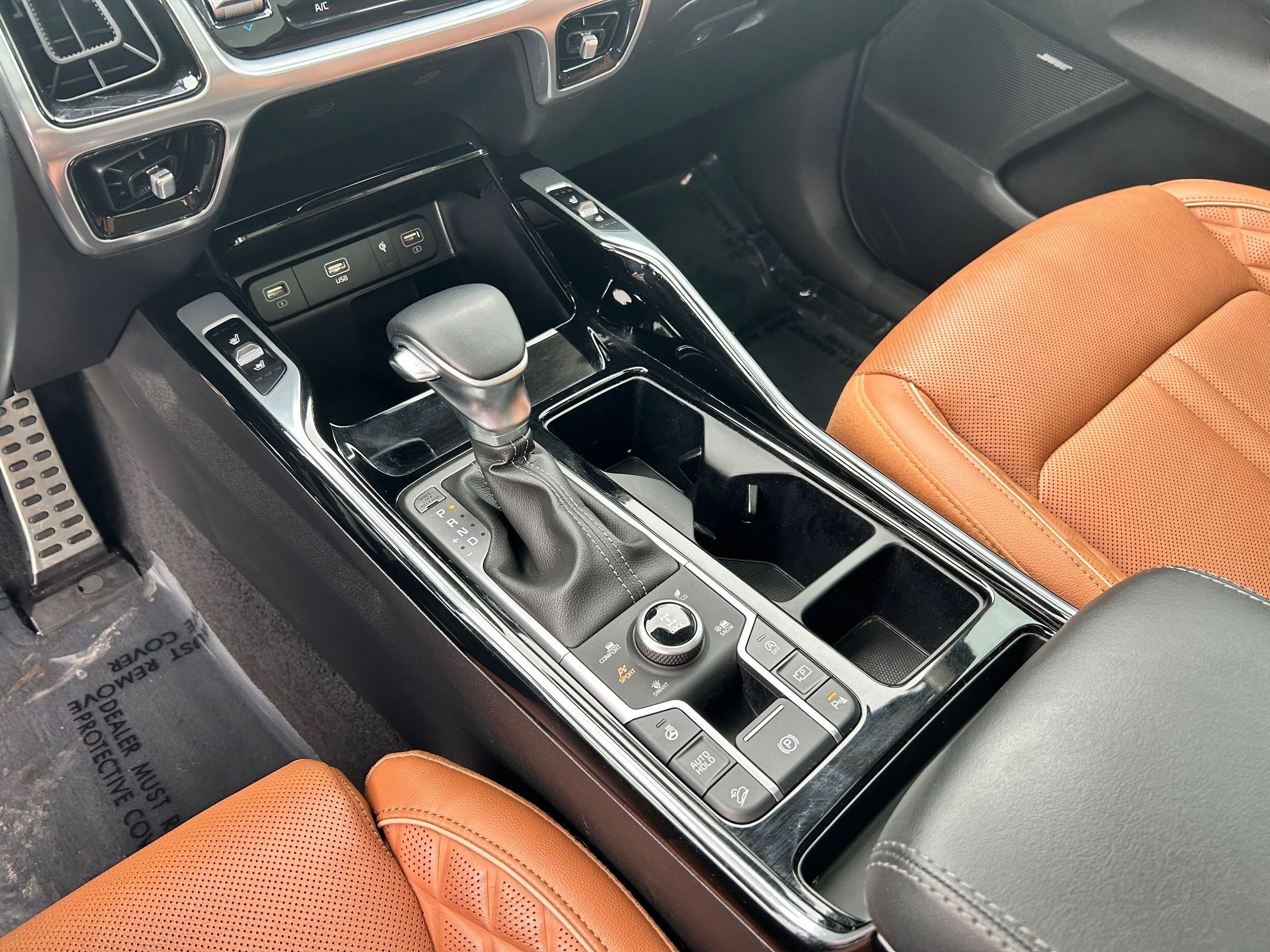 Used 2023 Kia Sorento SX Prestige image 18