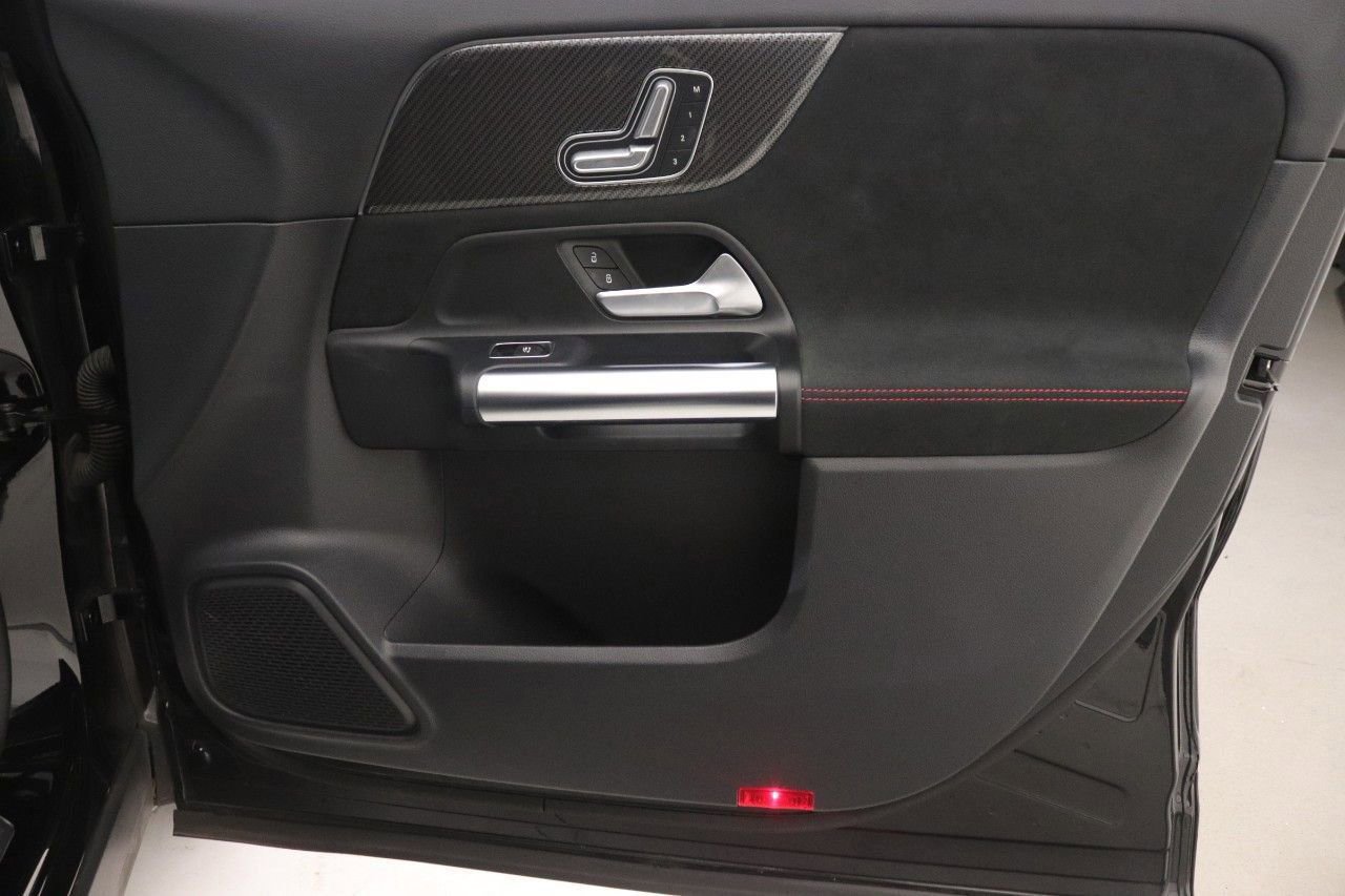 Used 2022 Mercedes-Benz GLA 250 image 24