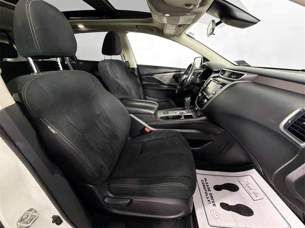 Used 2020 Nissan Murano SV image 28