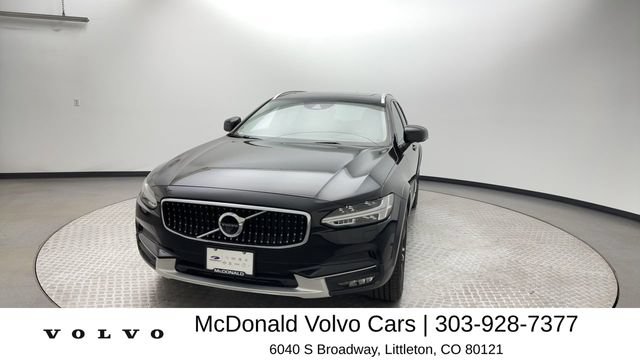 Used 2018 Volvo V90 T5 Cross Country w/ Convenience Package AWD/4WD image 7