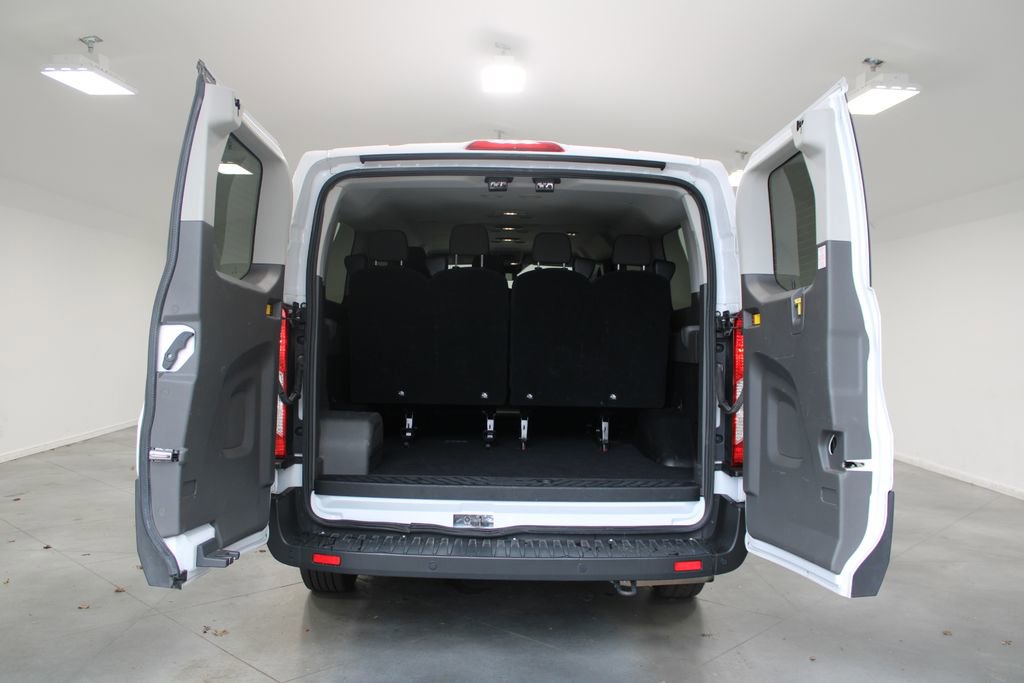 Used 2023 Ford Transit 350 XLT image 16