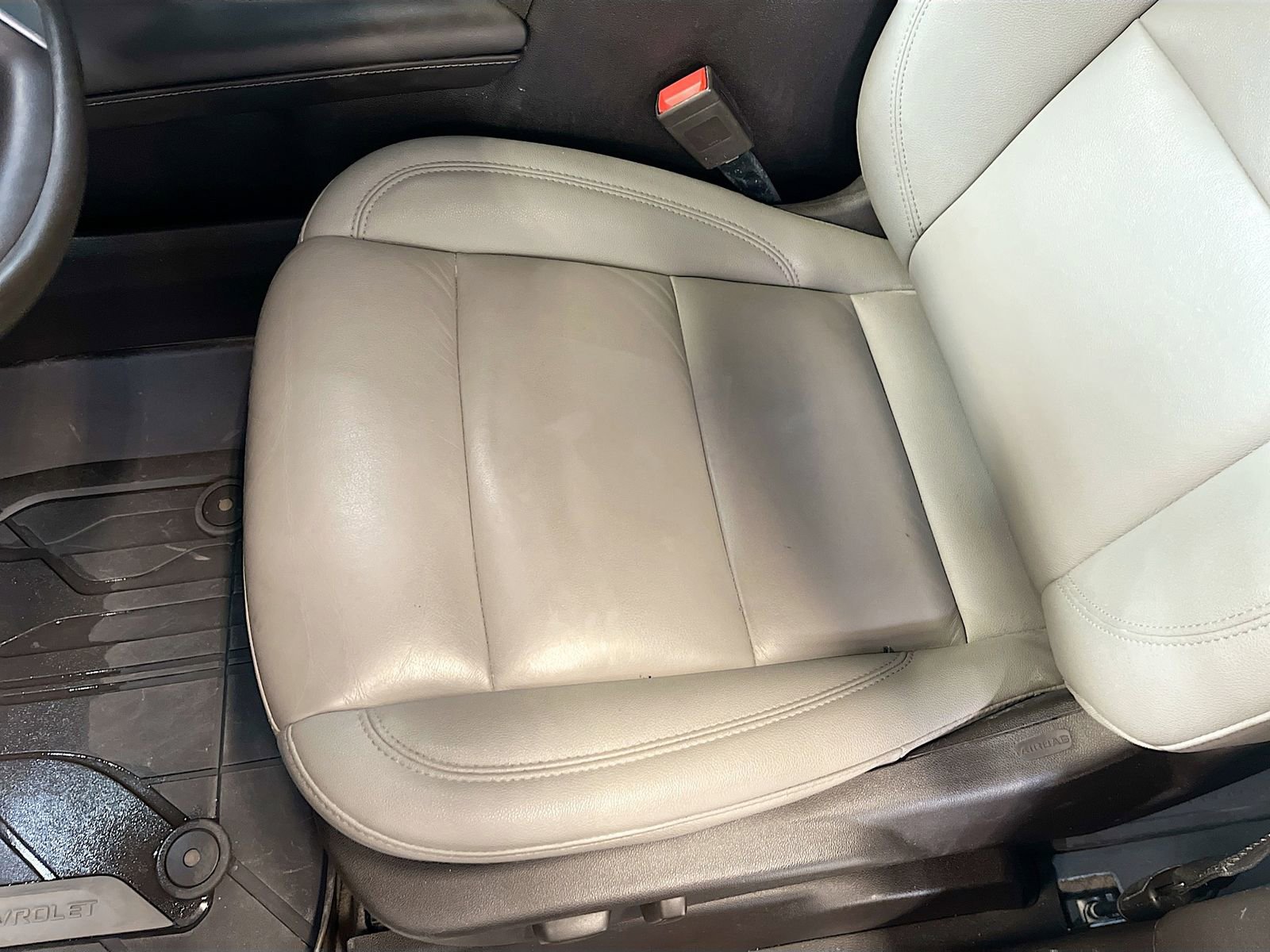 Used 2023 Chevrolet Suburban Z71 w/ Luxury Package image 20