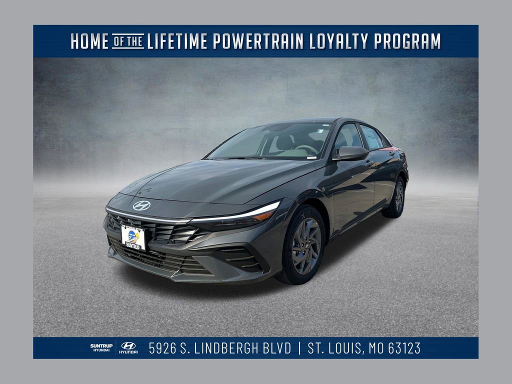 New 2026 Hyundai Elantra Hybrid FWD image 1