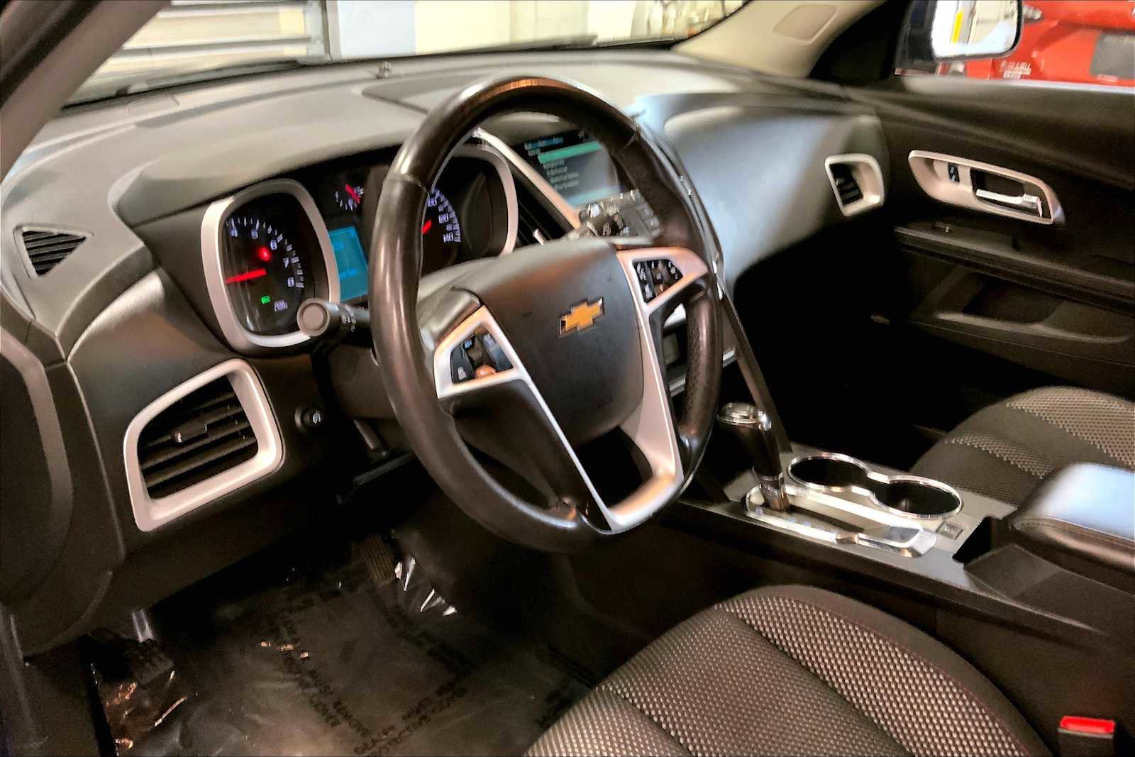 Used 2016 Chevrolet Equinox LT image 17