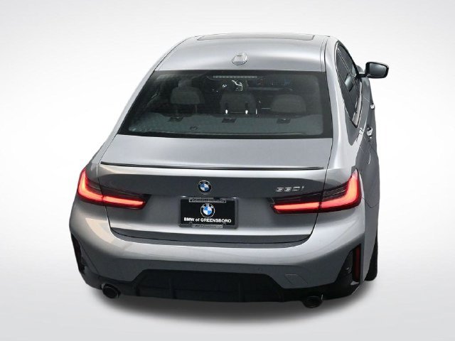 New 2026 BMW 330i Sedan w/ M Sport Package RWD image 27