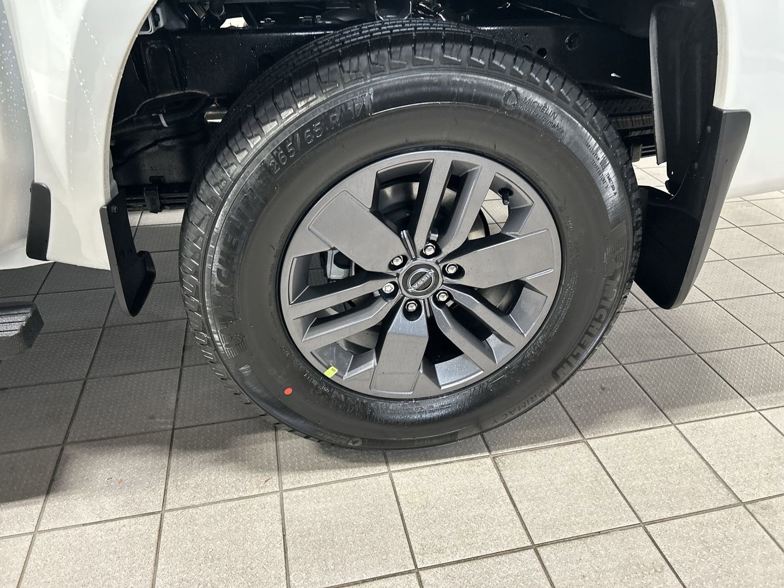 New 2026 Nissan Frontier SV w/ SV Convenience Package image 13