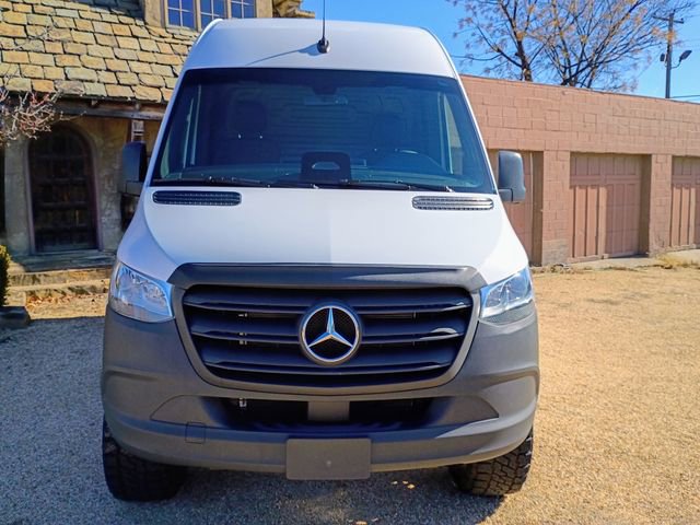 Used 2025 Mercedes-Benz Sprinter 2500 image 2