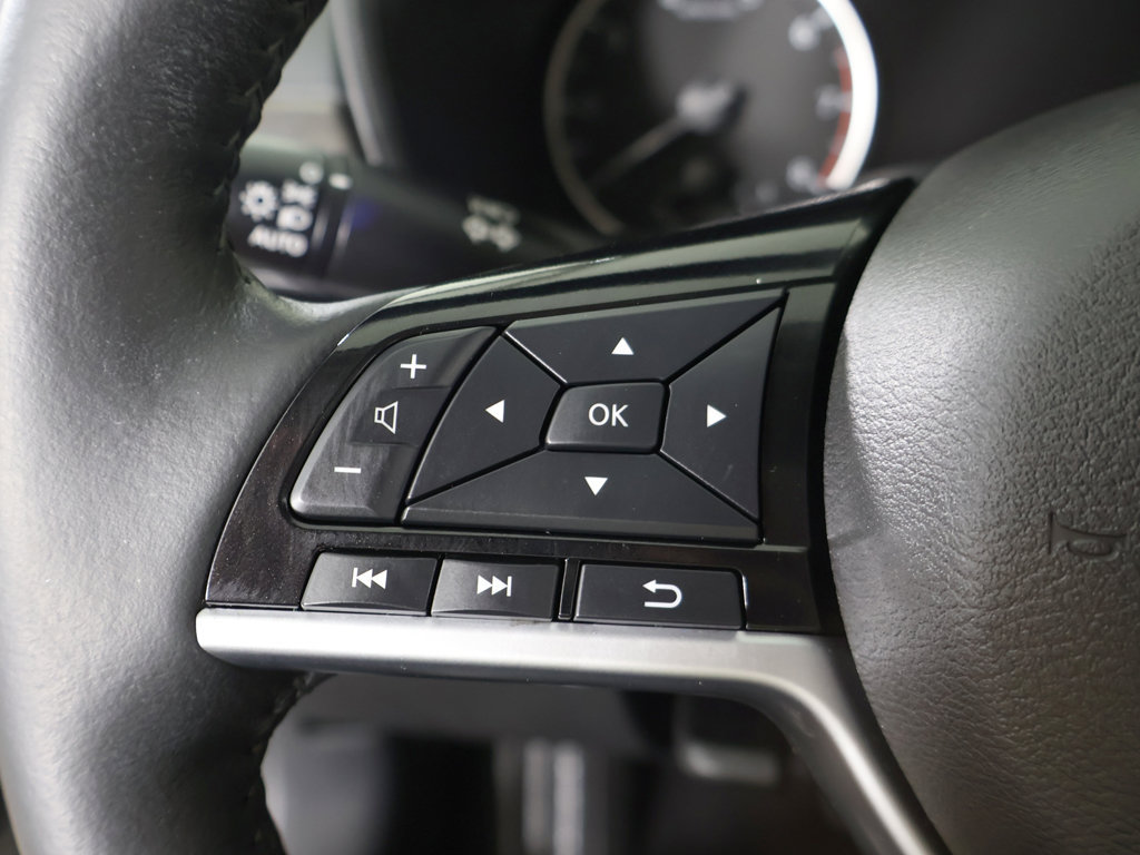 Used 2023 Nissan Altima 2.5 SL FWD image 46
