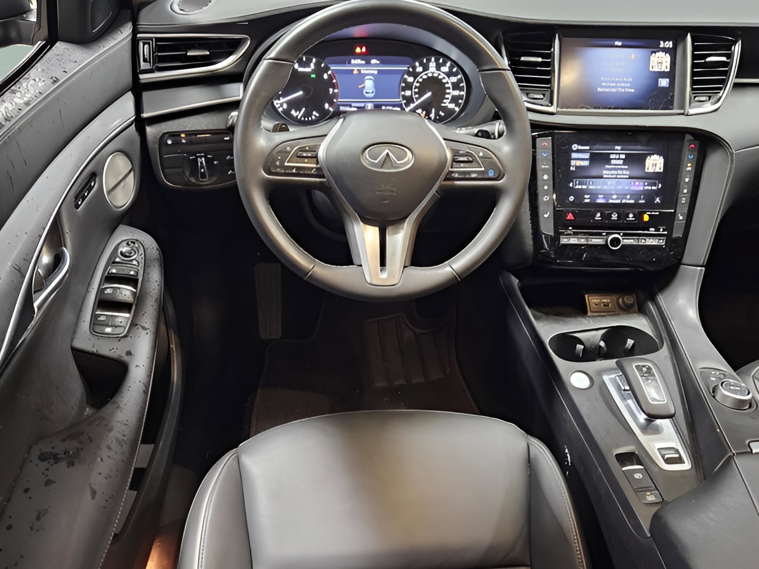 Certified 2025 INFINITI QX50 Luxe w/ Accent Package image 99