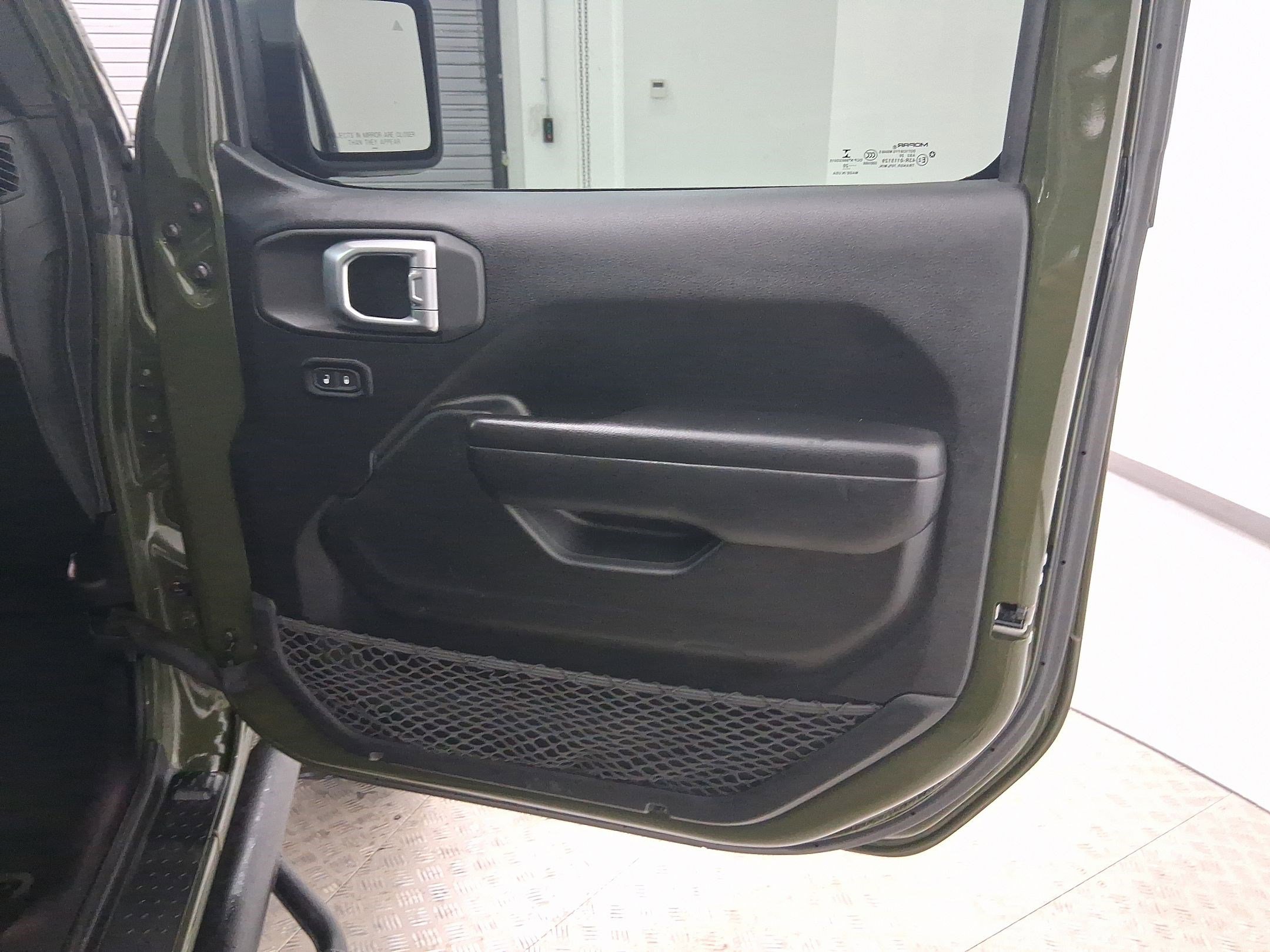 Used 2020 Jeep Wrangler Willys image 29