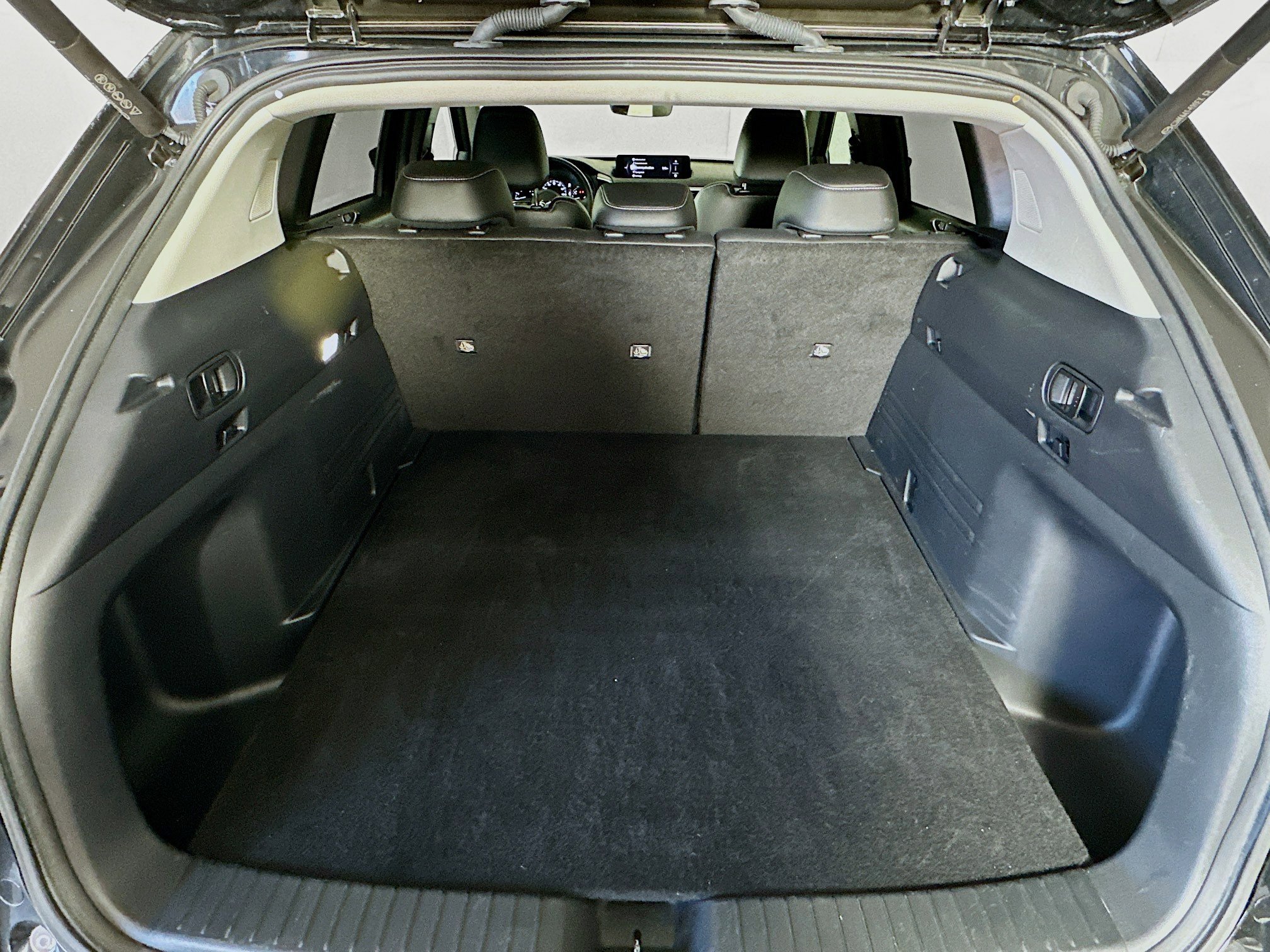 Used 2025 MAZDA CX-50 AWD 2.5 S w/ Premium Package image 29