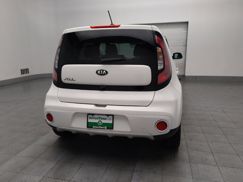 Used 2019 Kia Soul + FWD image 7
