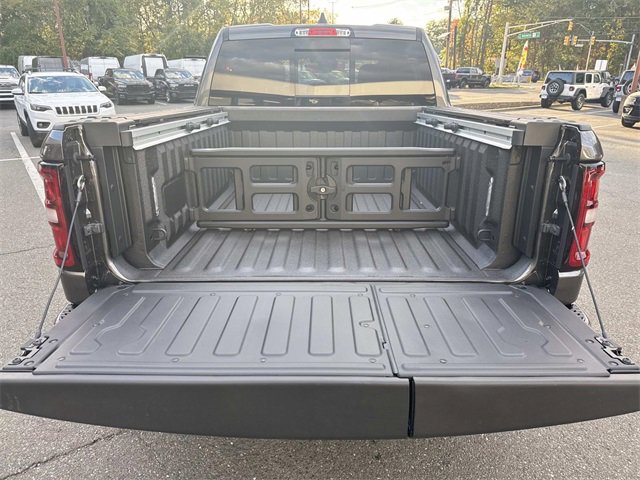 New 2026 RAM 1500 4x4 Crew Cab image 7
