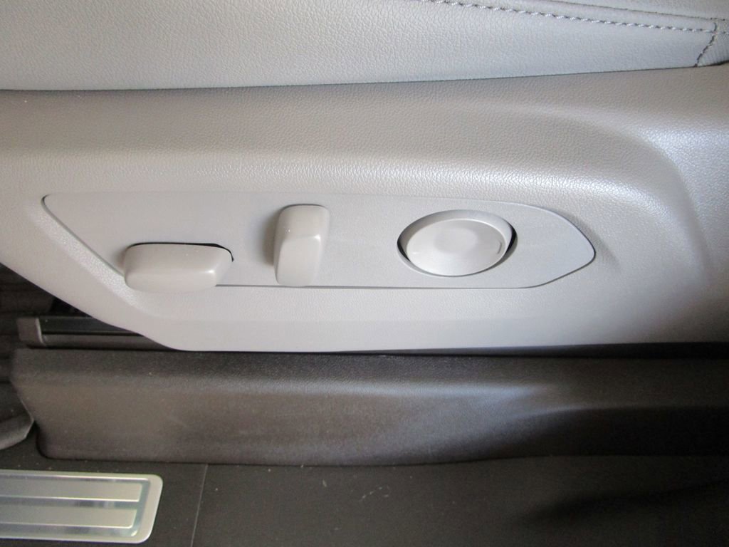 New 2026 Chevrolet Silverado 1500 LTZ image 28