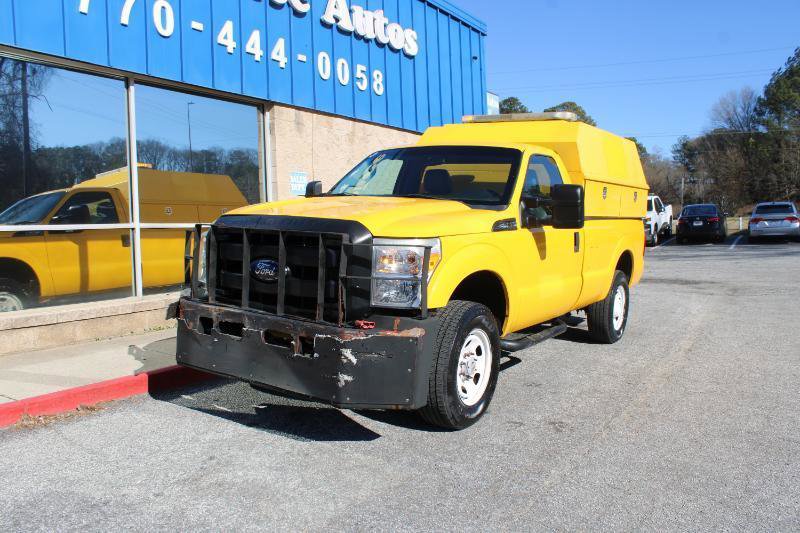 Used 2015 Ford F350 XL image 3