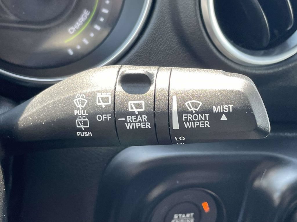 Used 2023 Jeep Wrangler Unlimited Sahara w/ Cold Weather Group AWD/4WD image 32