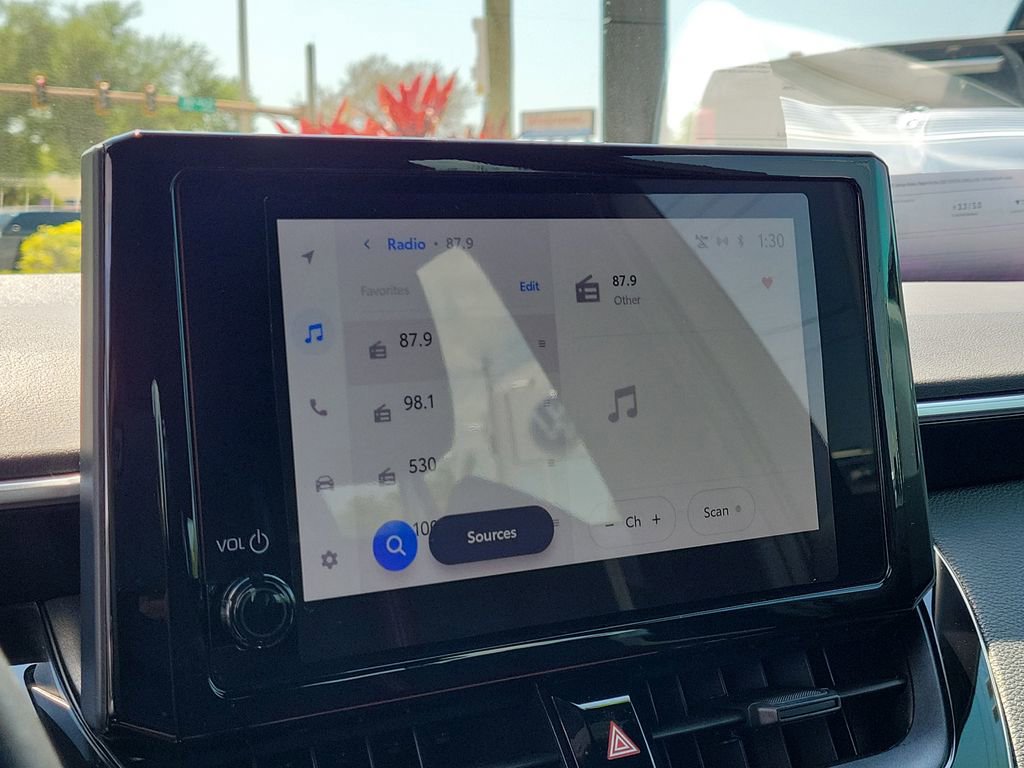 Used 2023 Toyota Corolla SE image 21