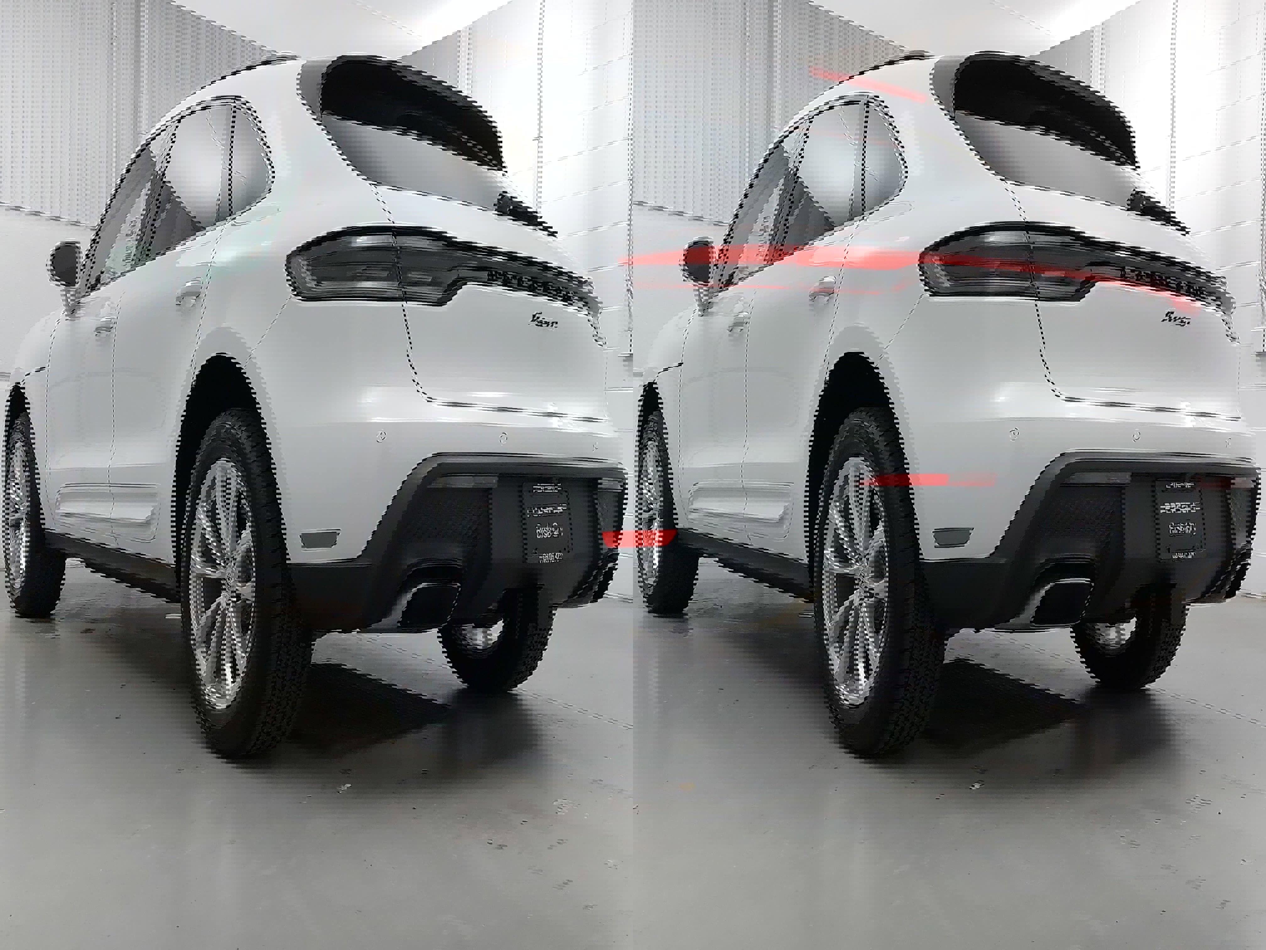 Certified 2026 Porsche Macan image 3