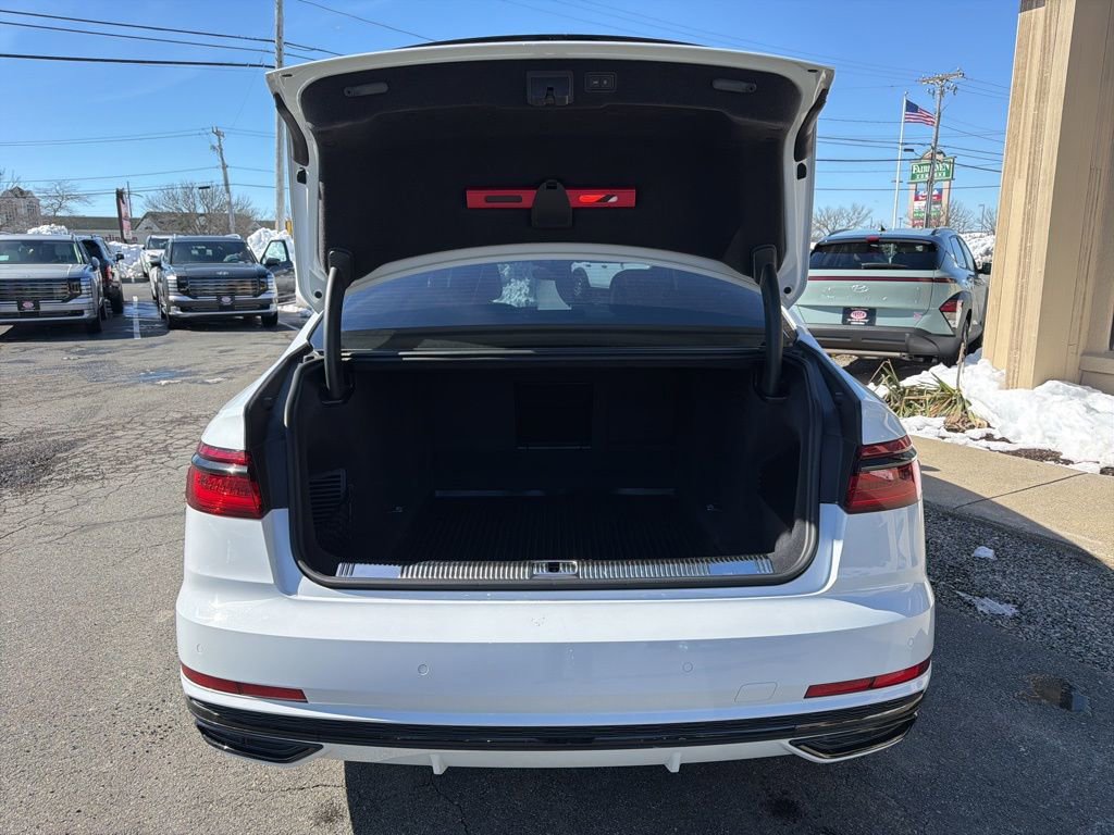 Used 2020 Audi A8 L 4.0T w/ Executive Package image 41