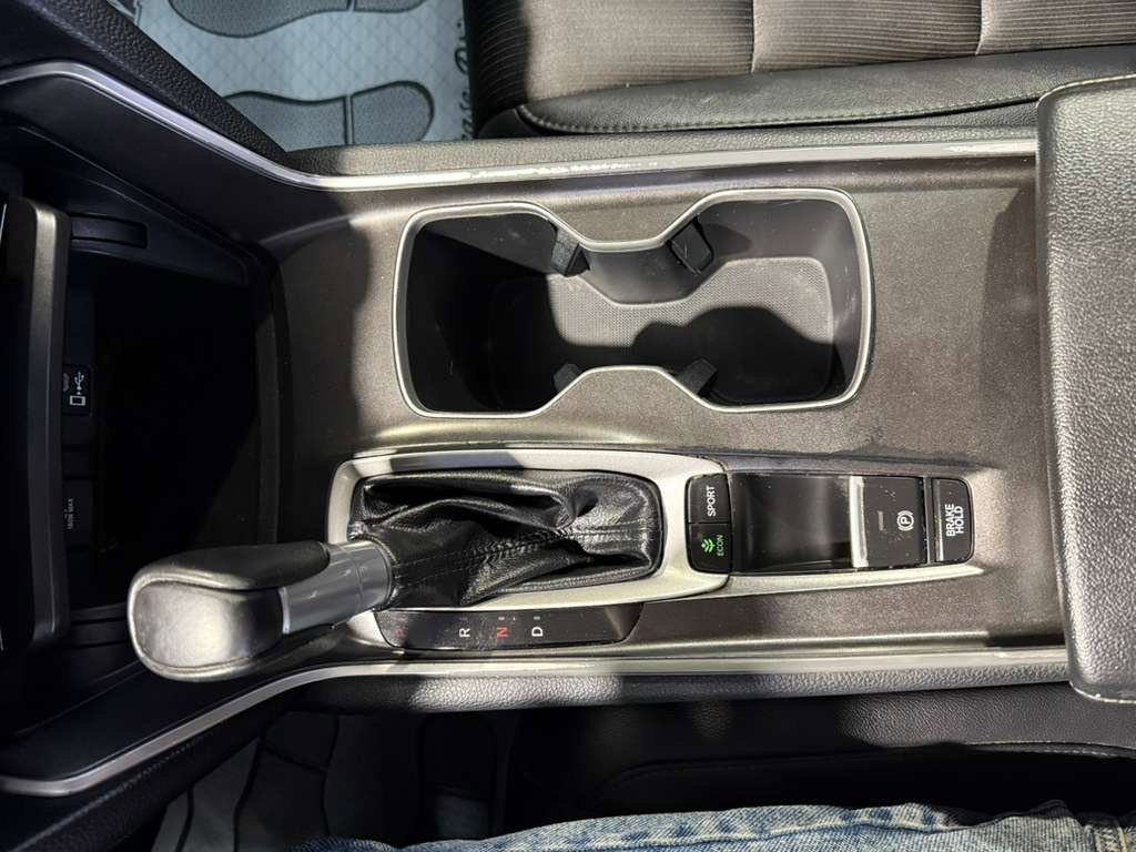 Used 2019 Honda Accord Sport image 15