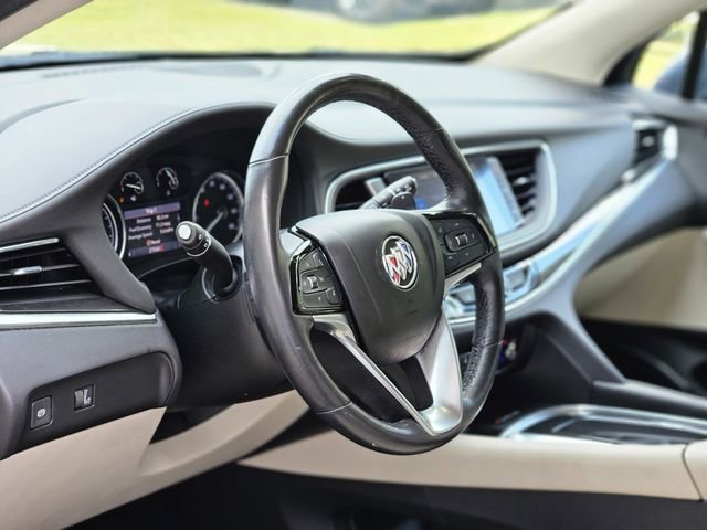 Used 2023 Buick Enclave Essence image 12