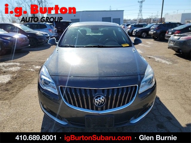 Used 2017 Buick Regal Turbo image 2
