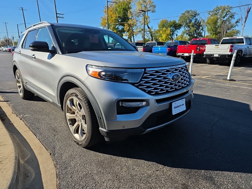 Used 2020 Ford Explorer Platinum w/ Premium Technology Package AWD/4WD image 3