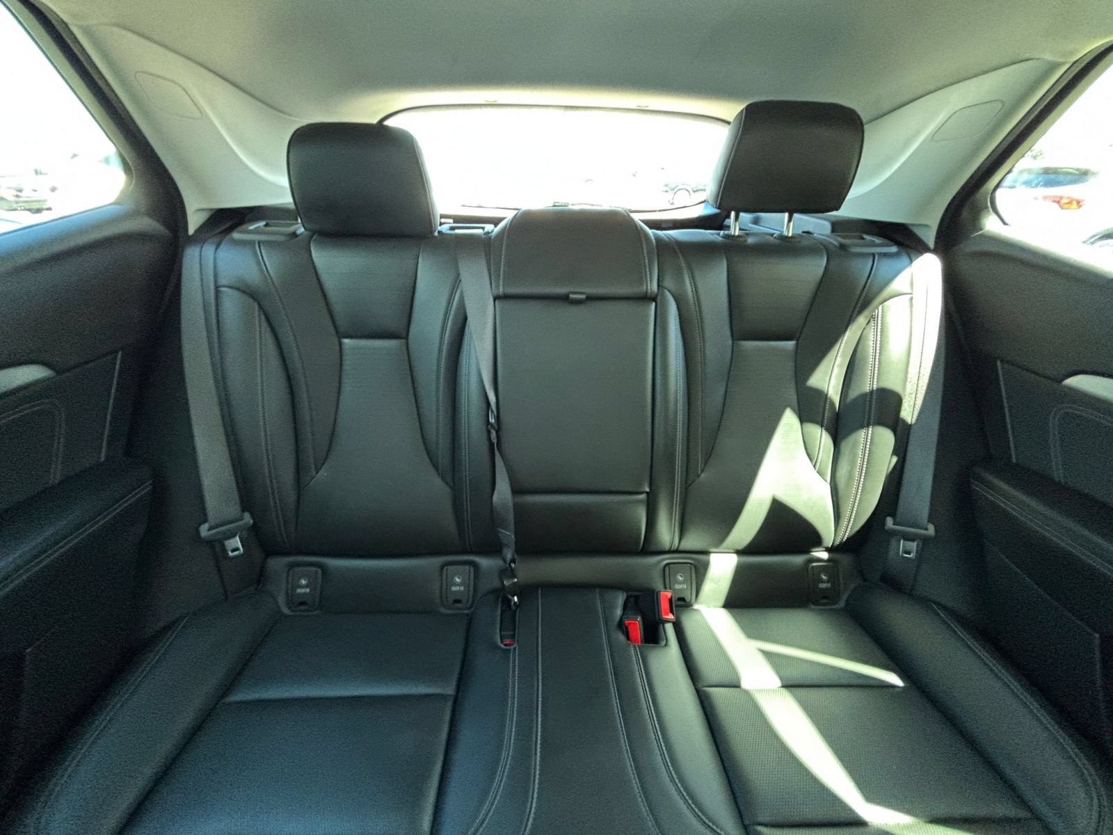 Used 2024 Buick Envision Preferred AWD/4WD image 37