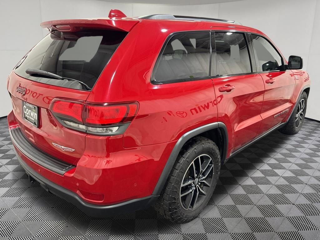 Used 2018 Jeep Grand Cherokee Trailhawk w/ Trailhawk Luxury Group AWD/4WD image 7