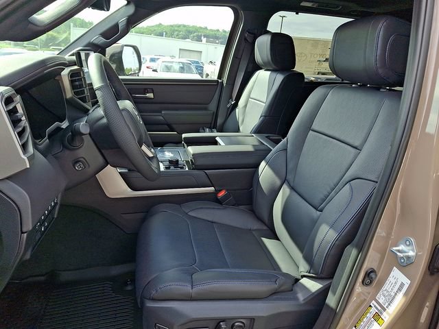New 2026 Toyota Sequoia Platinum w/ TRD Off-Road Package AWD/4WD image 6