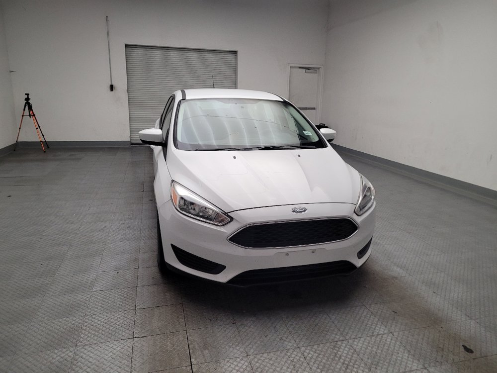 Used 2018 Ford Focus SE FWD image 14
